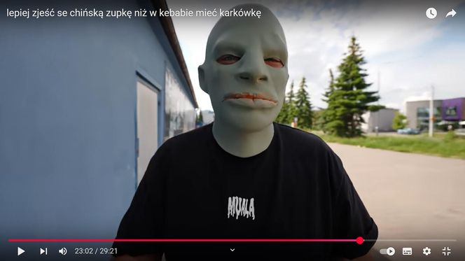 Książulo testuje kebaby w Poznaniu