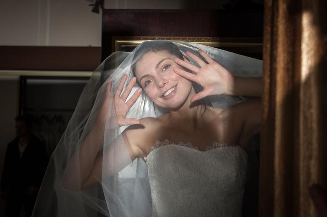 To nie koniec świata 2 sezon odcinek 14 (odc. 1). Anka (Karolina Gorczyca)