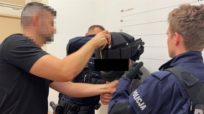 Popalił restaurację w Ząbkach, wszystko się nagrało. Policja zatrzymała podejrzanego!