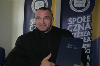 Mariusz Pudzianowski skończył studia