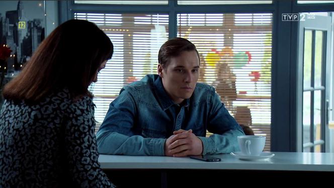 M jak miłość odc. 1441. Olek (Maurycy Popiel), Kinga (Katarzyna Cichopek)