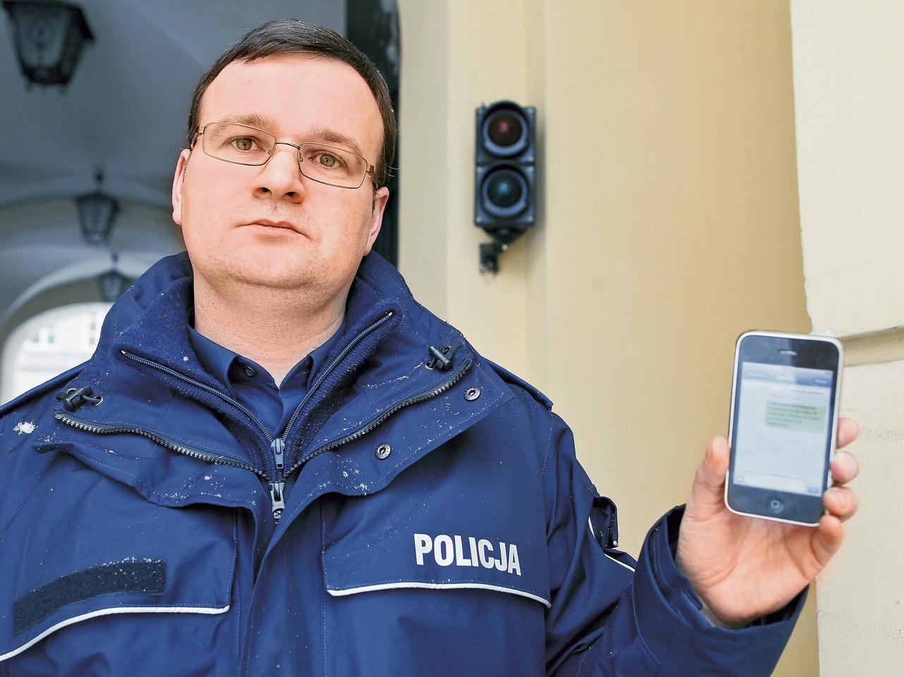 Uważaj na SMS-owych naciągaczy