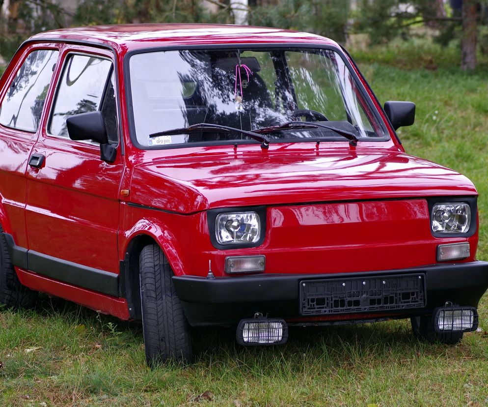 Nowy maluch w wersji elektrycznej! Fiat 126 p w tym wydaniu robi wrażenie [ZDJĘCIA]