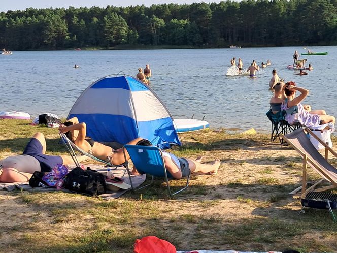 Plażowicze nad Lubianką