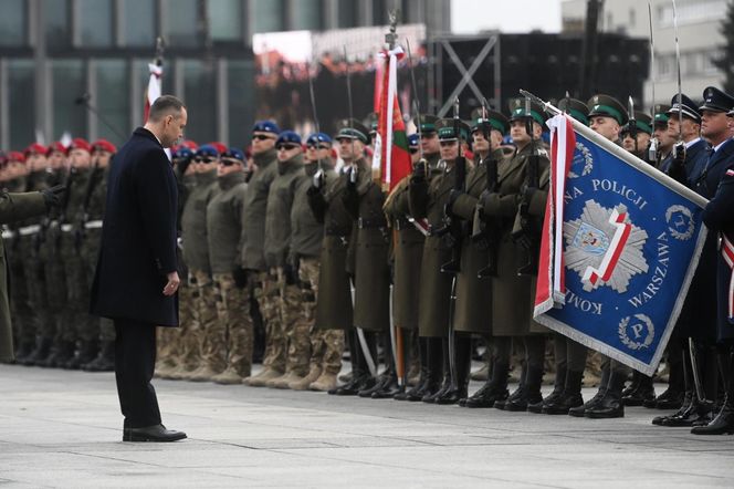 Narodowe Święto Niepodległości 2025 - uroczystość przed Grobem Nieznanego Żołnierza