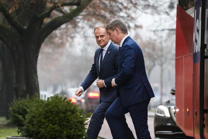 Tusk przejmuje władzę w KPRM