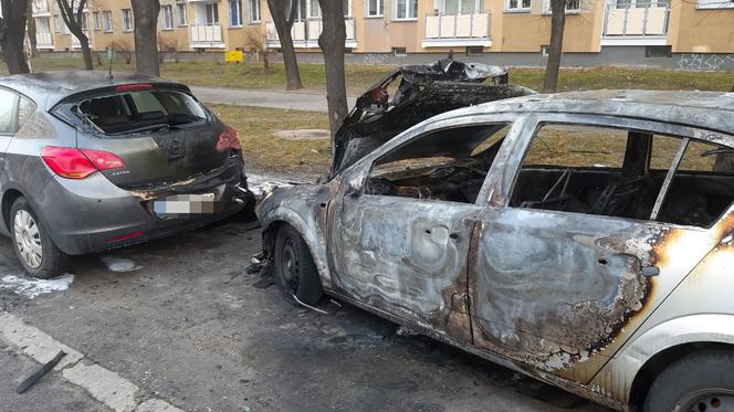 Pokłócili się o dziewczynę, więc spalił mu auto? Porachunki kochanków na Targówku