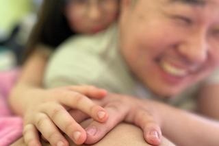 Bilguun Ariunbaatar i Kamila Rolak będą rodzicami