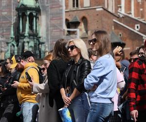 Tak wyglądał spontaniczny koncert Jareda Leto na rynku w Krakowie!