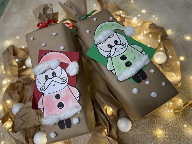 Elfy pakują prezenty - trwa świąteczna akcja charytatywna w Szczecinku