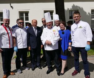  15 Edycja kremówki papieskiej. 