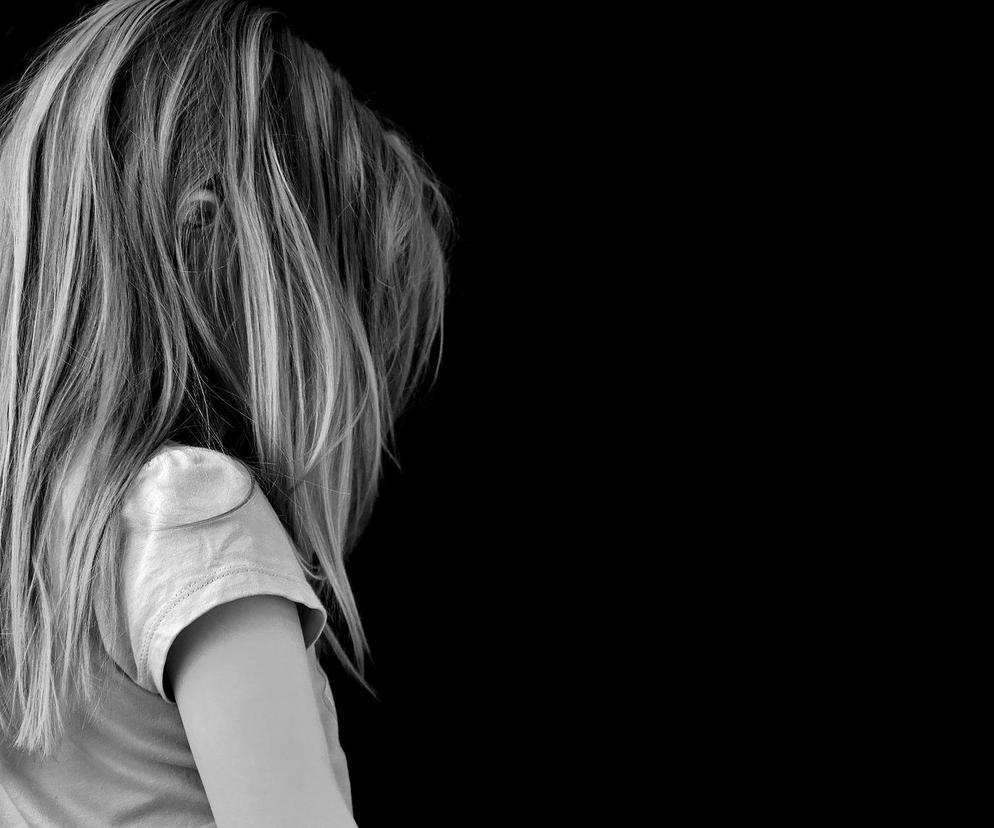 Gwałt na 6-letniej dziewczynce pod Jasłem! Policja zatrzymała zwyrodnialca