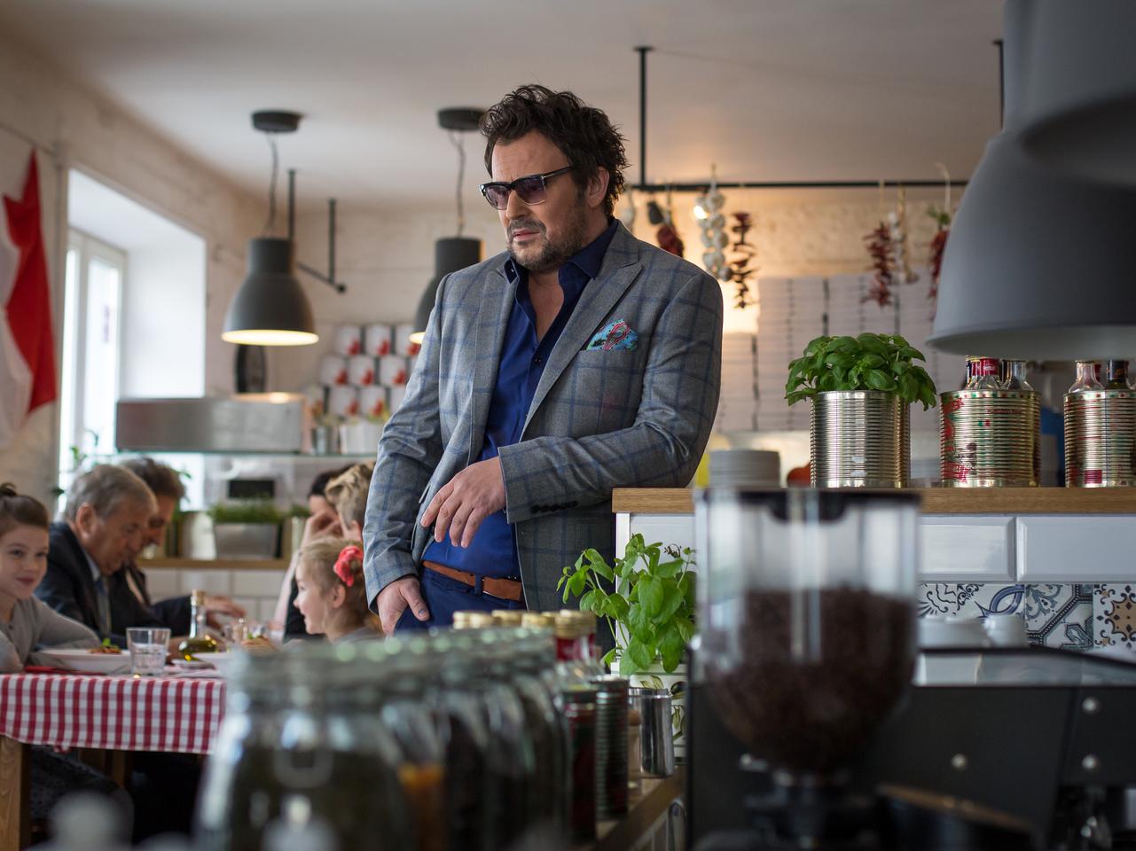 Druga szansa 3 sezon, Bartosz Opania