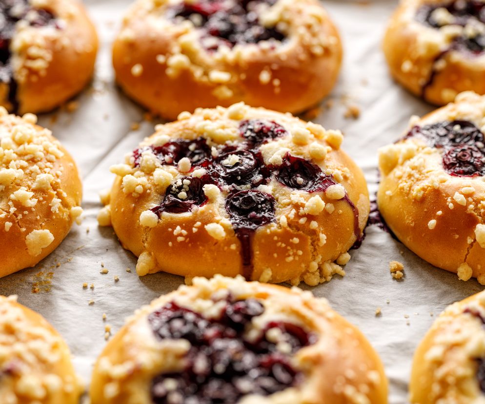 Przepis na kruszonkę do ciasta: najłatwiejszy sposób jak zrobić kruszonkę na ciasto