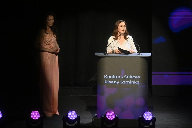 70 lat i taka forma?! Jolanta Kwaśniewska przyćmiła młodsze gwiazdy na czerwonym dywanie