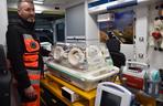 Nowoczesny ambulans do przewożenia noworodków w Olsztynie. Trafił do stacji pogotowia ratunkowego