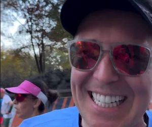 Katarzyna cichopek dopinguje męża na Maratonie Nowojorskim