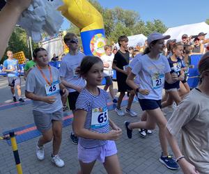 Kilometry Pomocy Michelin 2024. Sportowe emocje na plaży miejskiej w Olsztynie. Zobacz zdjęcia!