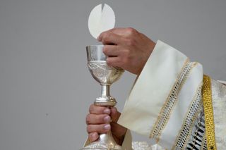 Ile w kopertę na komunię świętą w 2025? 