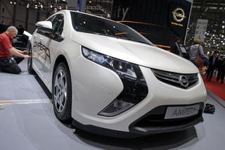 Opel Ampera: nowoczesne technologie coraz tańsze - ZDJĘCIA