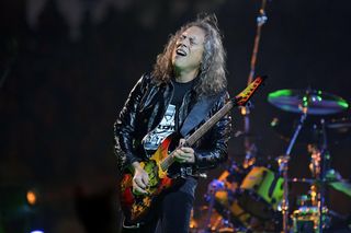 Kirk Hammett o swoich latach w Metallice. Gitarzysta ma ponad 700 gotowych riffów i myśli o płycie w stylu... Load!