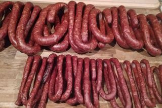 Kiełbasa swojska - przepis na 10 kg kiełbasy domowej roboty