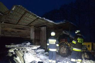 Katastrofa budowlana na Podlasiu. Dach zawalił się pod naporem śniegu [ZDJĘCIA]