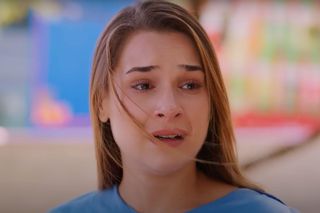 Bahar odwiedza Silę w szpitalu.