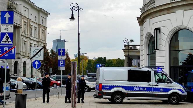 Gigantyczna akcja policji w cetrum Warszawy