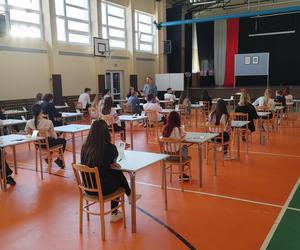 Matura 2023 - przecieki z polskiego i matematyki. Jakie będą zadania na egzaminie i ile w tym prawdy?