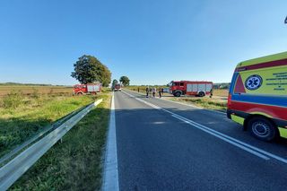 Dramatyczny wypadek busa w Bielinach. Jechali nim piłkarze