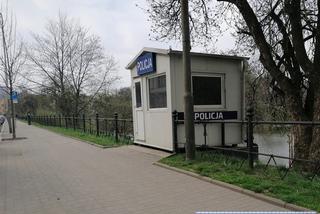 Pijany 25-latek wjechał w policyjny posterunek w centrum Wrocławia! Miał ponad 2 promile alkoholu