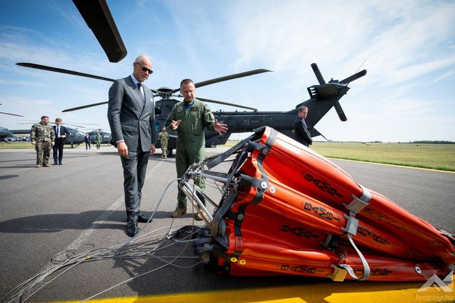 Węgierskie H225M w komplecie