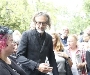 Pogrzeb Joanny Kołaczkowskiej. Tłumy żegnają wybitną artystkę kabaretową