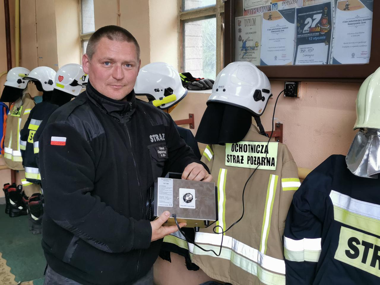 Ozonują i dezynfekują pojazdy. Walczą z wirusem