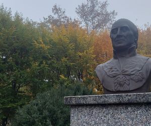 Zamojski Park jesienią