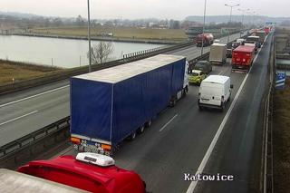 Potężny korek na autostradowej obwodnicy Krakowa. Ma ponad 10 kilometrów [ZDJĘCIA]