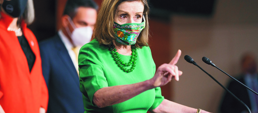 Gubernator pod ostrzałem