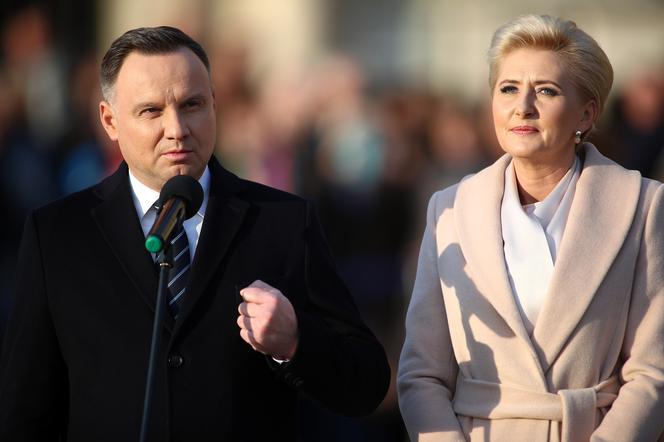 Andrzej Duda wsparł WOŚP. Prezydent przekazał na licytację koszulkę i zdjęcie