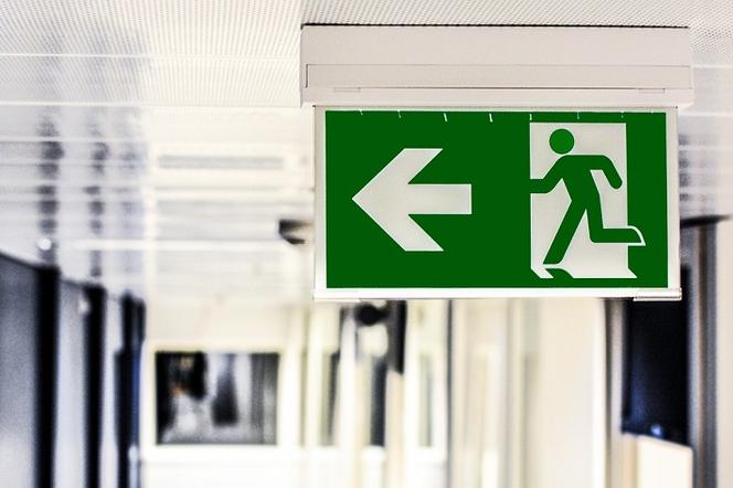 Krakowscy strażacy chcą uczyć zasad ewakuacji