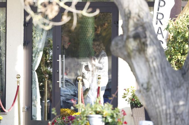 Tłumy gości na ślubie Katarzyny Cichopek i Macieja Kurzajewskiego. Wiemy, kto się pojawił