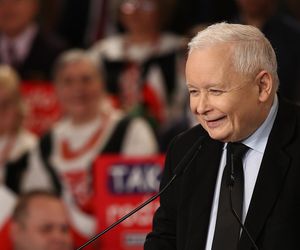 AI wybrała 5 najlepszych polityków w Polsce ostatnich 30 lat!