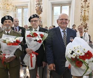 Dziennikarka Super Expressu Izabela Kraj odznaczona medalem Dumni z Powstańców