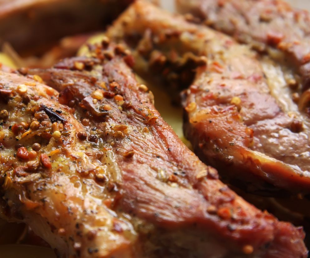 Marynata do mięsa: jaka jest najlepsza? 3 przepisy na marynaty