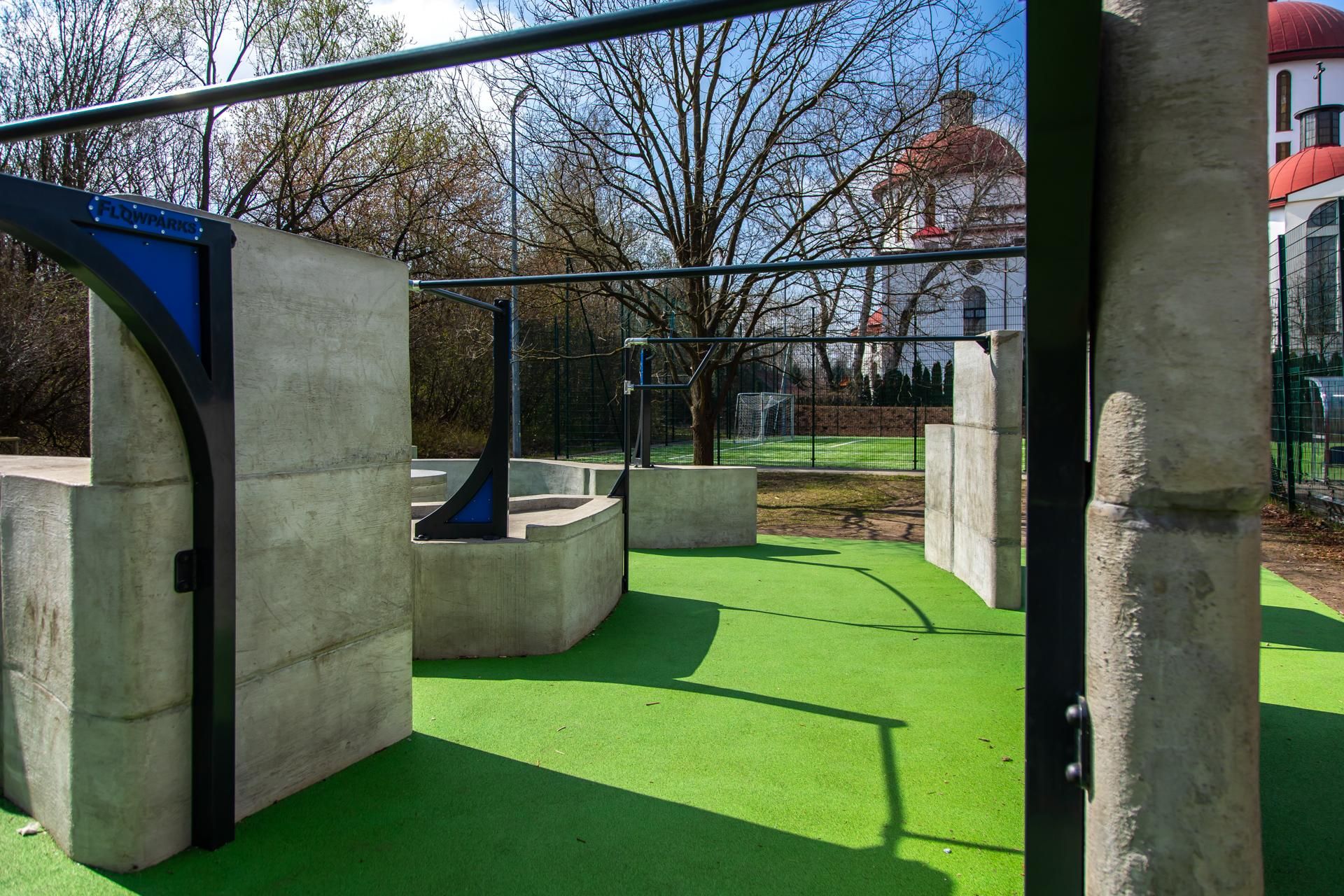Flowpark do ćwiczenia parkouru, park Przy Bażantarni