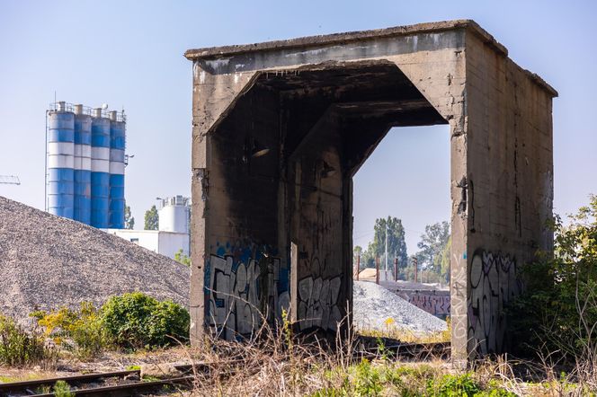 Wieża do nawęglania parowozów - Warszawa-Odolany