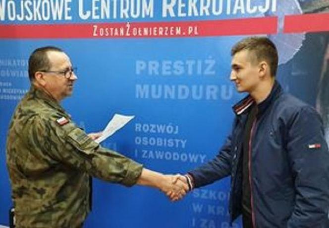 Wojskowe Centrum Rekrutacji w Szczecinie będzie otwarte w sobotę