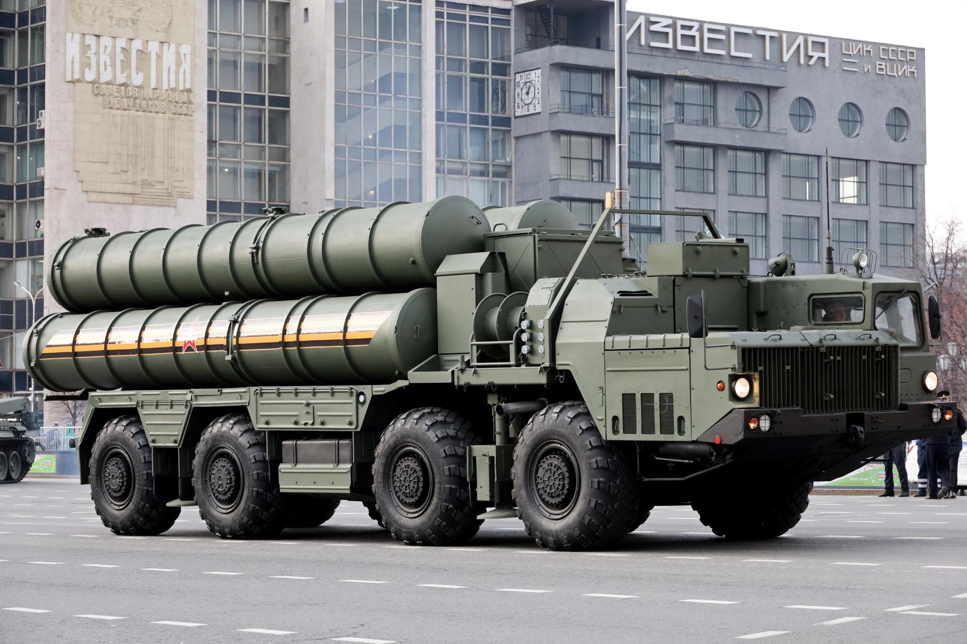 Rosyjski system obrony powietrznej S-400
