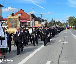 Ostatnie pożegnanie tragicznie zmarłych strażaków z Żukowa