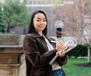 Brązowa kurtka z zamszu